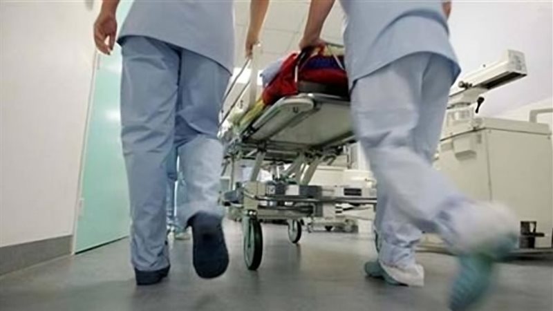 إصابة 5 طلاب بجامعة