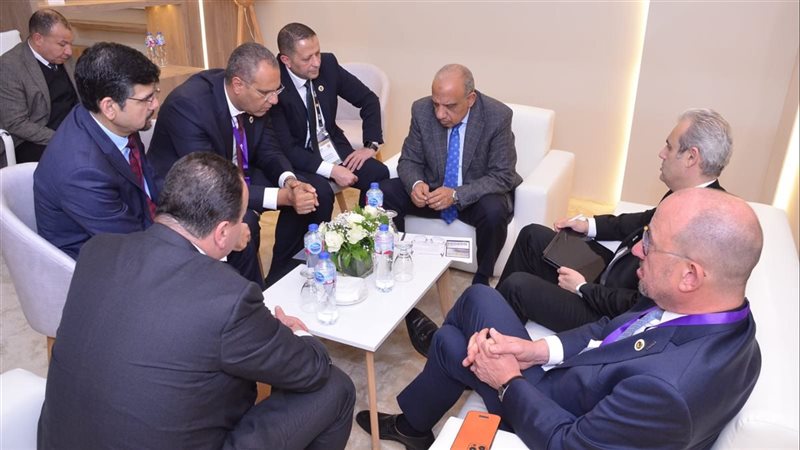 لقاء وزير الكهرباء
