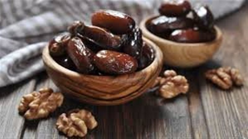 تناول التمر في رمضان