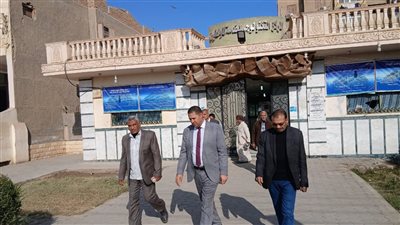 السكرتير العام لمحافظة الفيوم يتفقد المركز التكنولوجي بمركز طامية