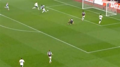 نونيز يرد على تصريحات سلوت: سأقدم أفضل ما لدي لليفربول 