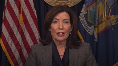 تطورات الإضراب بالمؤسسات الإصلاحية، حاكمة نيويورك تعلن نشر الحرس الوطني لتأمين السجون