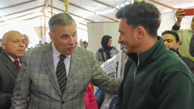 محافظ الإسكندرية يفتتح الملتقى التوظيفي الخامس لخريجي المدارس الفنية 
