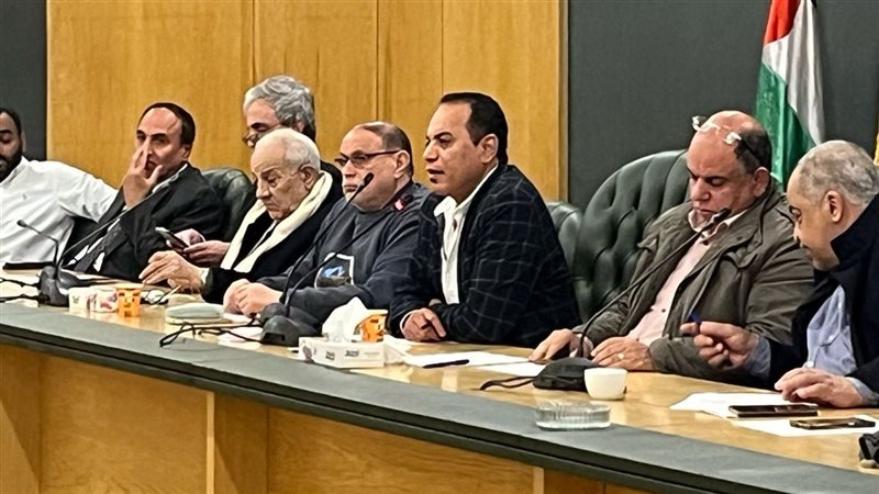 اجتماع اللجنة المشرفة