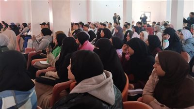 قوافل تعليمية لطلاب الشهادتين الإعدادية والثانوية العامة في الفيوم