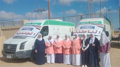 الكشف والعلاج بالمجان لـ1036 مريضًا في قافلة طبية ببني سويف