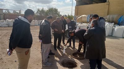 محافظ الدقهلية يشدد على ضرورة التزام المصانع بالمعايير والاشتراطات البيئية 