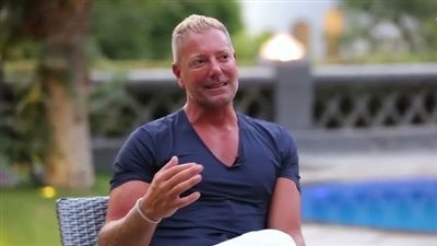 بعد منشور صعب حد يصدق، حقيقة بلوغ تامر هجرس 75 سنة من العمر 