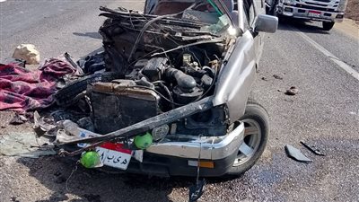 مصرع شخصين وإصابة 3 آخرين في حادث تصادم بسوهاج (صور)