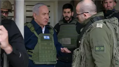 نتنياهو يزعم من شمال قطاع غزة: نحن نحارب من أجل وجودنا ومستقبلنا