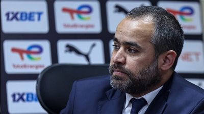 شوبير يعلن تعيين محمد ثابت متحدثا رسميا لقطاع الكرة بالأهلي (فيديو) 