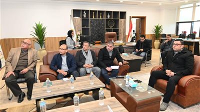 وزير الإسكان يعقد اجتماعًا بمقر جهاز المنصورة الجديدة لمتابعة المشروعات وأعمال التشغيل والصيانة