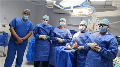 نجاح أول عملية لجراحات الأعصاب الطرفية والضفيرة العضدية ونقل وزرع الأعصاب بالمنوفية