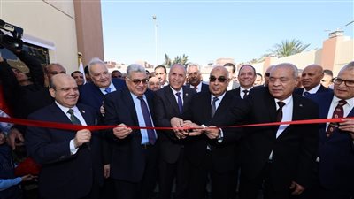 وزير العدل يفتتح مجمع خدمات الشهر العقاري والتوثيق بالغردقة