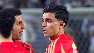 شاهد، المشاركة الأولى لـ أشرف بن شرقي مع الأهلي أمام الزمالك 