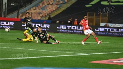 هل تقرر لجنة التظلمات إعادة مباراة القمة؟ خبير لوائح يكشف القرار الأقرب