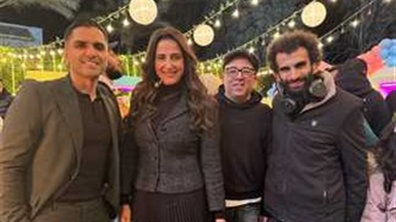 ابطال مسلسل صفحة