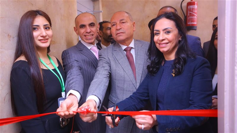 وزيرة التضامن ومحافظ