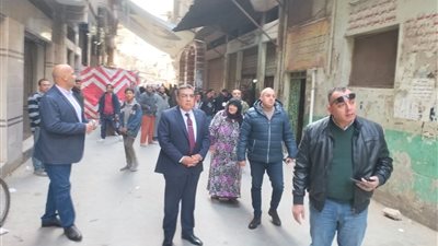 جولة لمحافظ الدقهلية بالمنصورة لتفقد المخابز ورفع الإشغالات