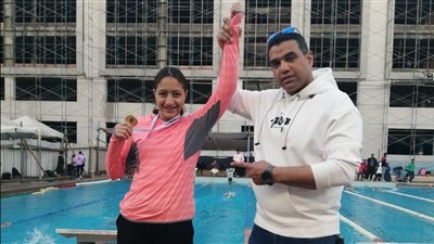 يارا خالد تحصد 3 ذهبيات في بطولة القاهرة الشتوية للسباحة