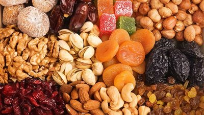 تعزز صحة العين وتدعم العظام، الفوائد الصحية للفواكه المجففة 