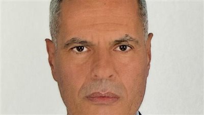 السيرة الذاتية للطيار أحمد عادل رئيس مجلس إدارة مصر للطيران الجديد