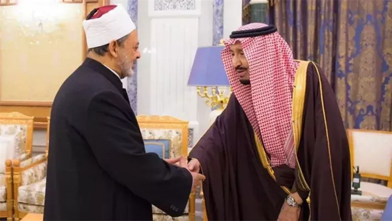 شيخ الأزهر وخادم