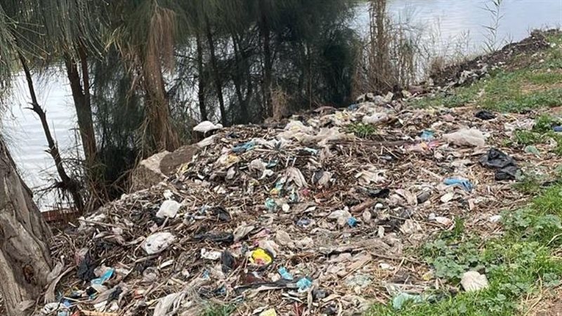 حملة رفع مخلفات بالبحيرة