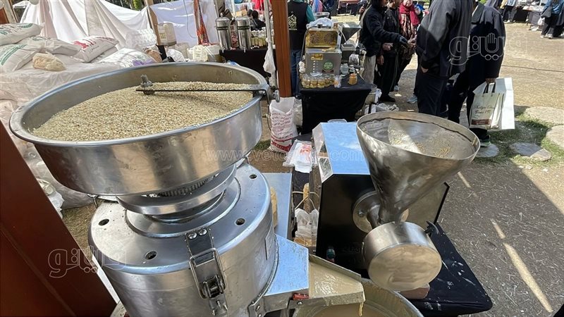 عصارات الزيوت الطبيعية
