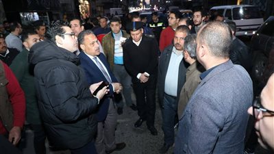 محافظ الشرقية يقود حملة لرفع الإشغالات بشوارع الزقازيق