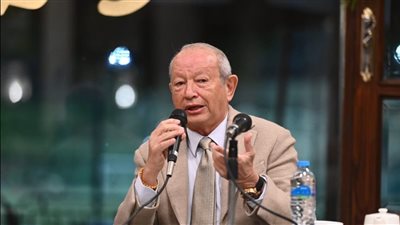 ساويرس يكشف أهمية الأموال الساخنة وصفقة رأس الحكمة في إنقاذ الاقتصاد المصري 