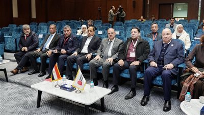  الغمراوي: نسعى للوصول بصادرات الدواء إلى 3 مليارات دولار في2030