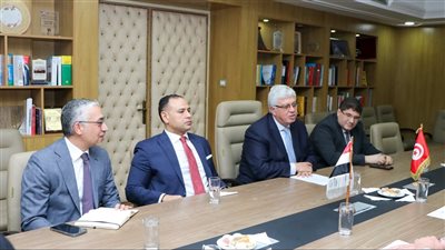 وزير التعليم العالي يلتقي نظيره التونسي لبحث تعزيز التعاون الأكاديمي