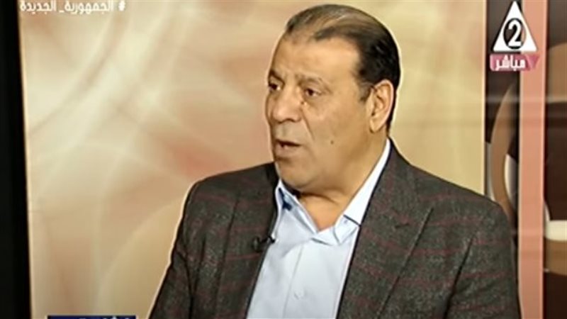 الكاتب الصحفي عصام
