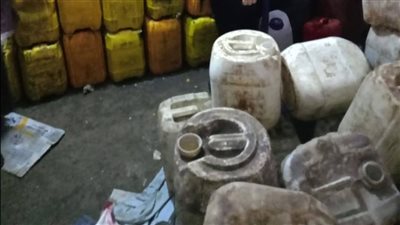 ضبط كميات كبيرة من السلع مجهولة المصدر بالجيزة