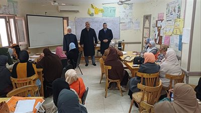 رئيس منطقة سوهاج يتابع فعاليات ورشة العمل بمركز تدريب