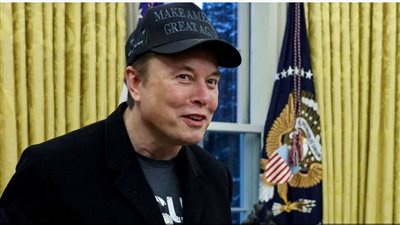  آلاف الأشخاص يوقعون على عريضة لسحب الجنسية الكندية من إيلون ماسك