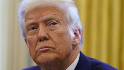 ترامب يترأس أول اجتماع للحكومة الأمريكية بحضور إيلون ماسك