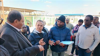 وزيرا الثروة الحيوانية والري في زامبيا يتفقدان مركز التلقيح الاصطناعي