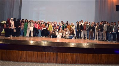 الملتقى العلمي الثالث لخريجي طب أسنان عين شمس