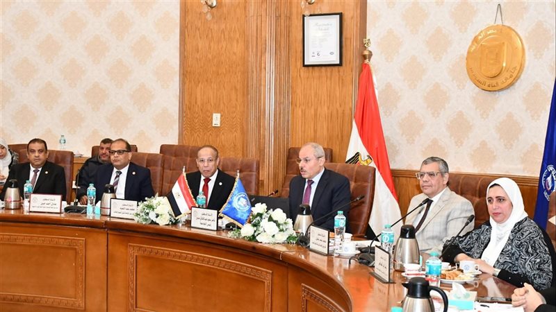 اجتماع مجلس جامعة
