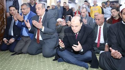 محافظ كفر الشيخ يفتتح مسجد 