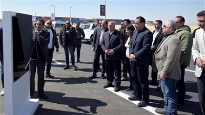 رئيس الوزراء يفتتح مجمع المصانع الجاهزة التابع لشركة التنمية الرئيسية 