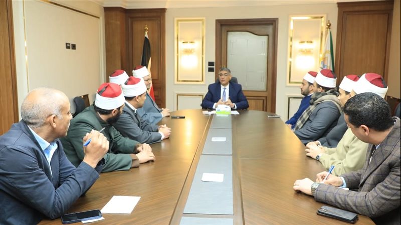اجتماع محافظ الجيزة