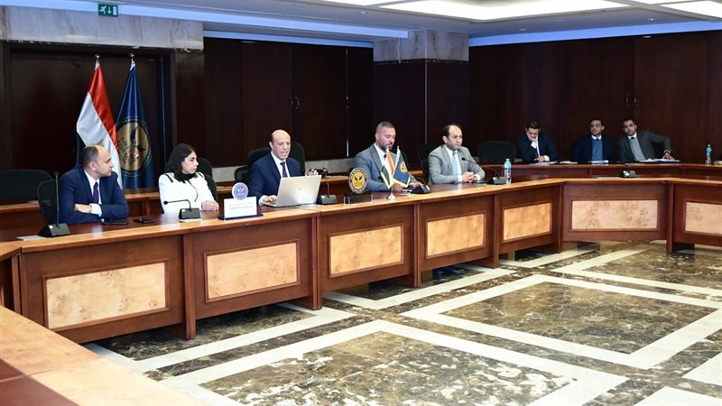 الرقابة المالية تواصل