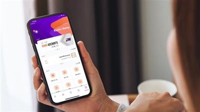 من القروش إلى التحويلات البنكية، كيف تغيرت العيدية في مصر؟