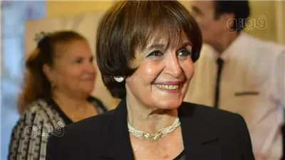 تغريم الفنانة سميرة أحمد 100 جنيه بتهمة الاعتداء اللفظي على سائق جارها