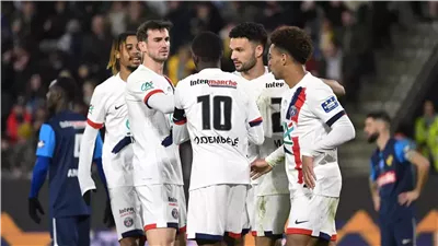 باريس سان جيرمان بالقوة الضاربة ضد ليل في الدوري الفرنسي 