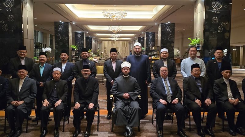 وزير الأوقاف من ماليزيا،