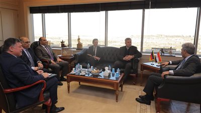 وزير السياحة والآثار يلتقي سفير ألمانيا بالقاهرة لبحث التعاون المشترك 